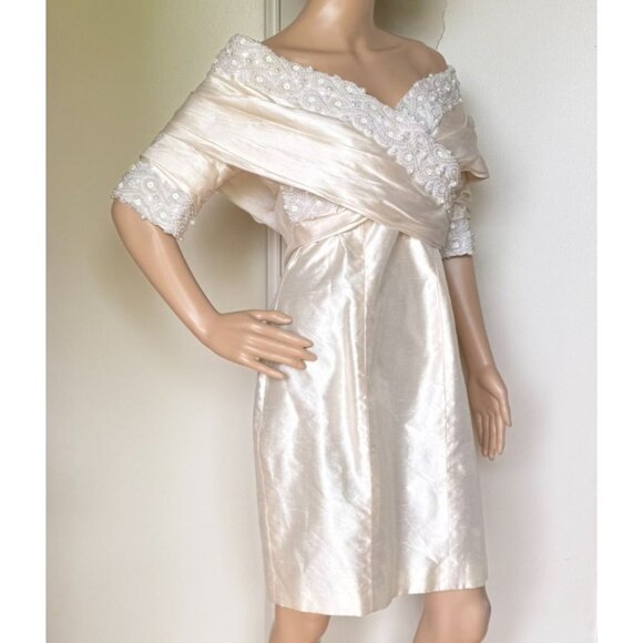 Vintage Watters and Watters Bridal Dress and Veil Set Size 12 Off Shoulder Silk - Picture 15 of 16